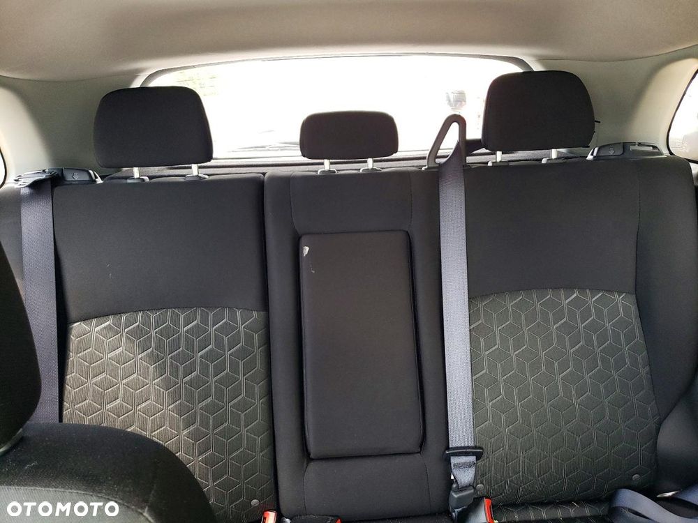 Mitsubishi Outlander 2.0 4WD CVT Active+ - 9