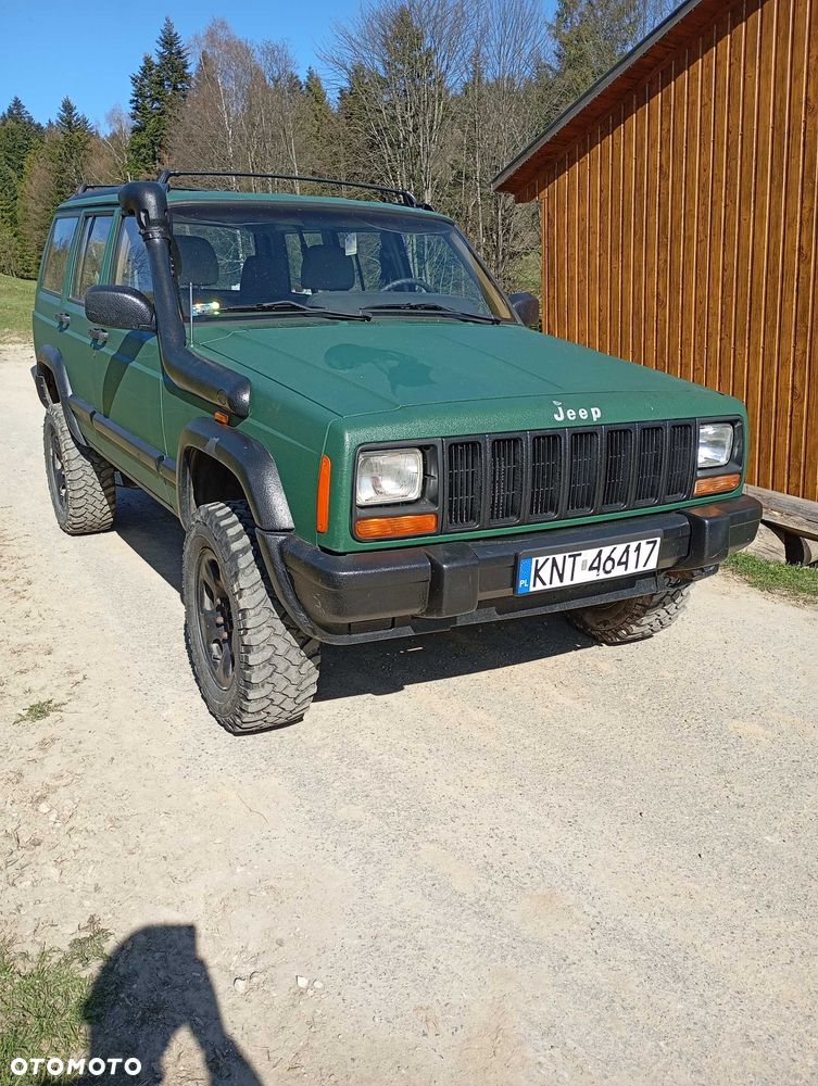 Jeep Cherokee