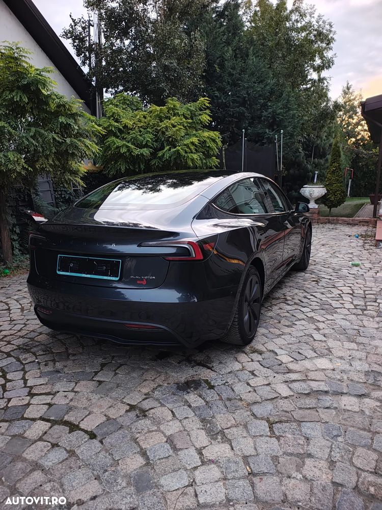 Tesla Model 3 AWD Long Range - 16