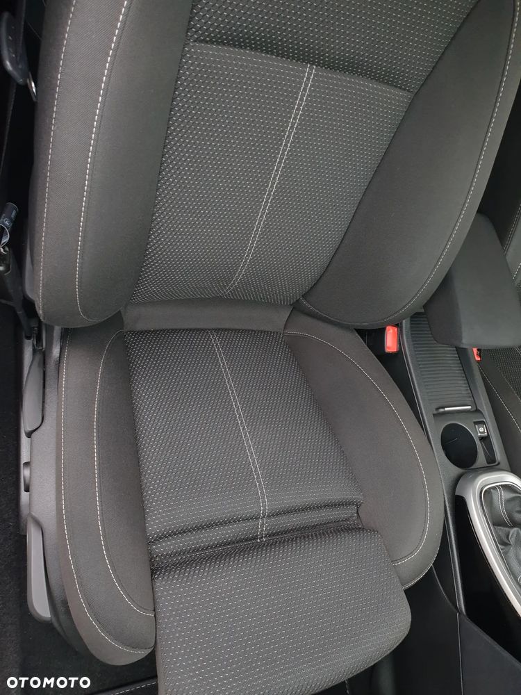 Opel Astra 1.4 Turbo Cosmo - 30