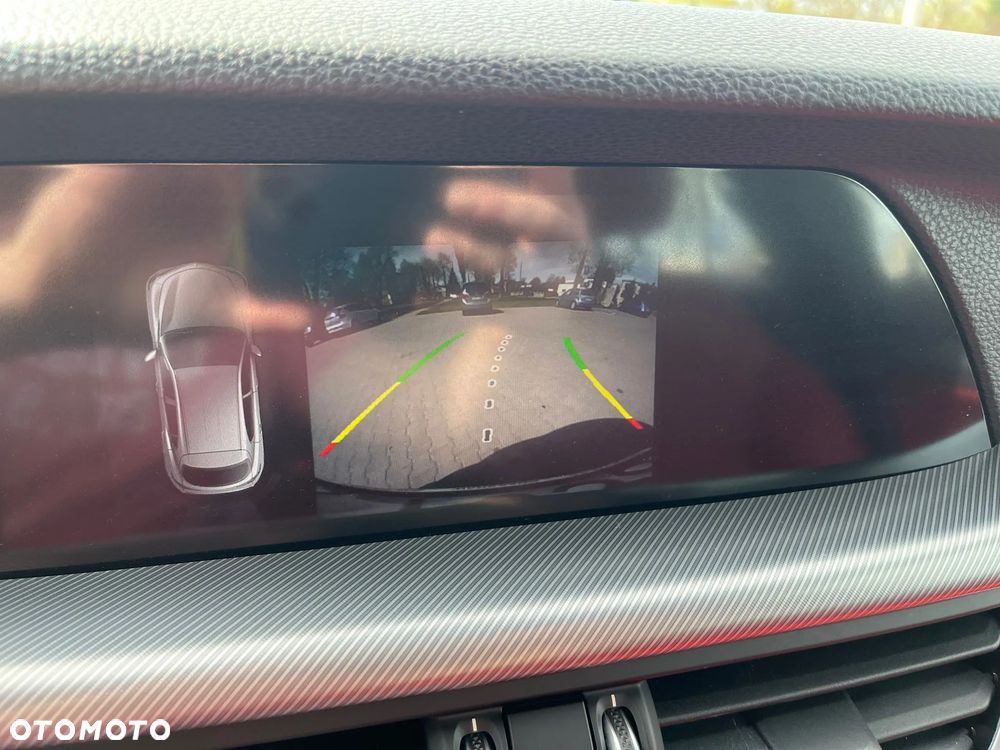 Alfa Romeo Stelvio - 31
