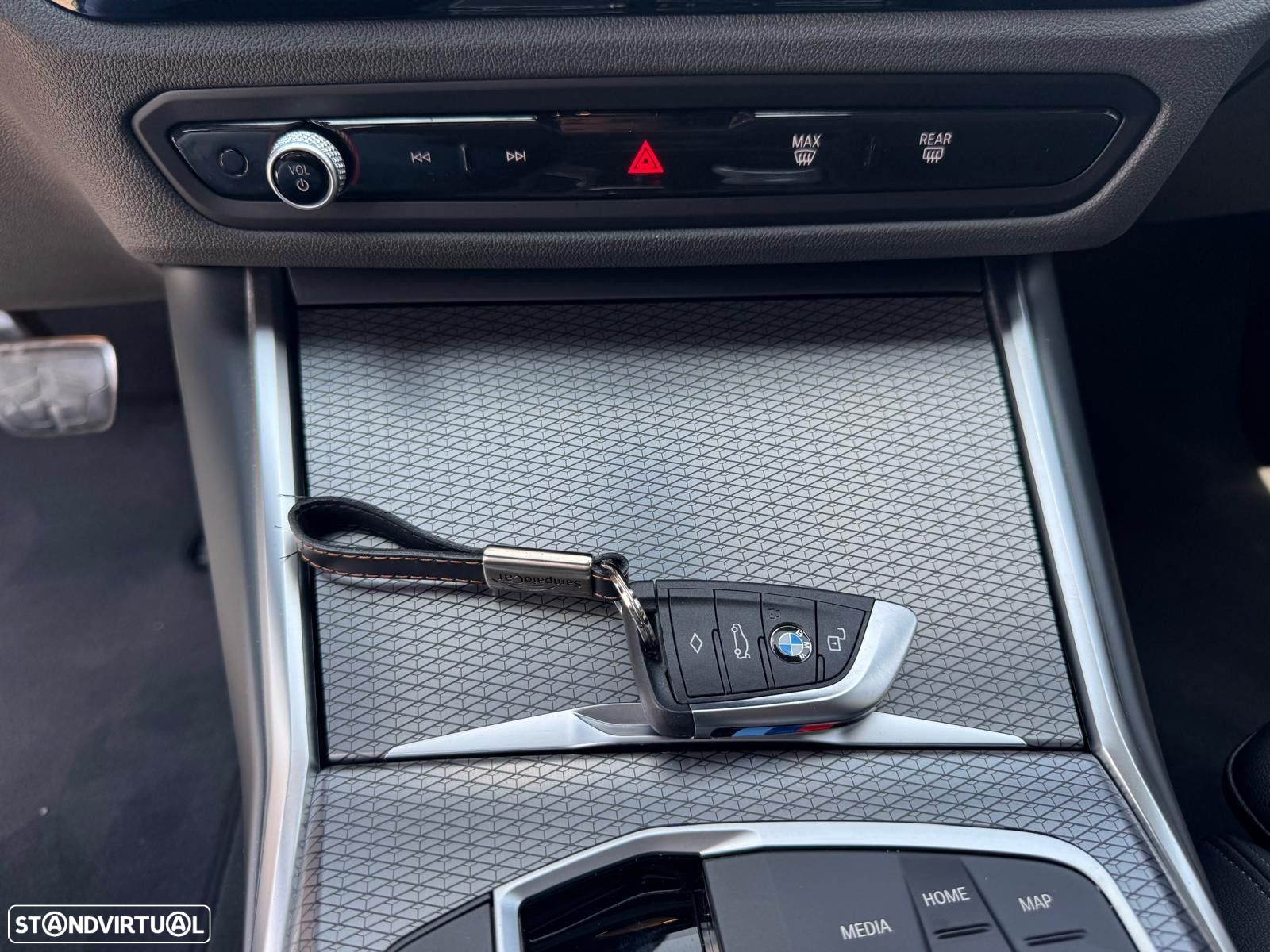 BMW 320 d Touring Pack M Auto - 26