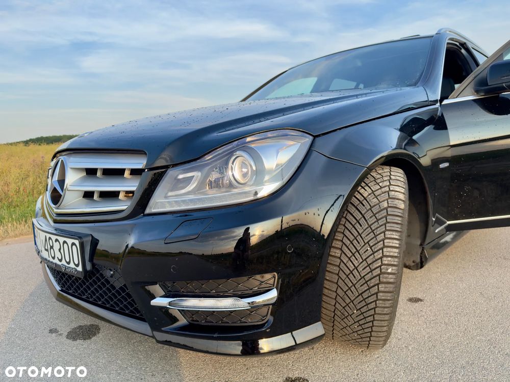 Mercedes-Benz Klasa C 250 CDI BlueEff Avantgarde 4-Matic - 4