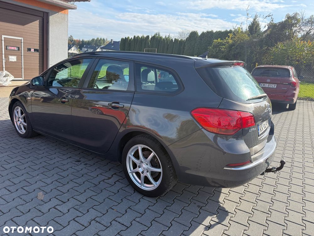 Opel Astra 1.7 CDTI DPF Active - 7