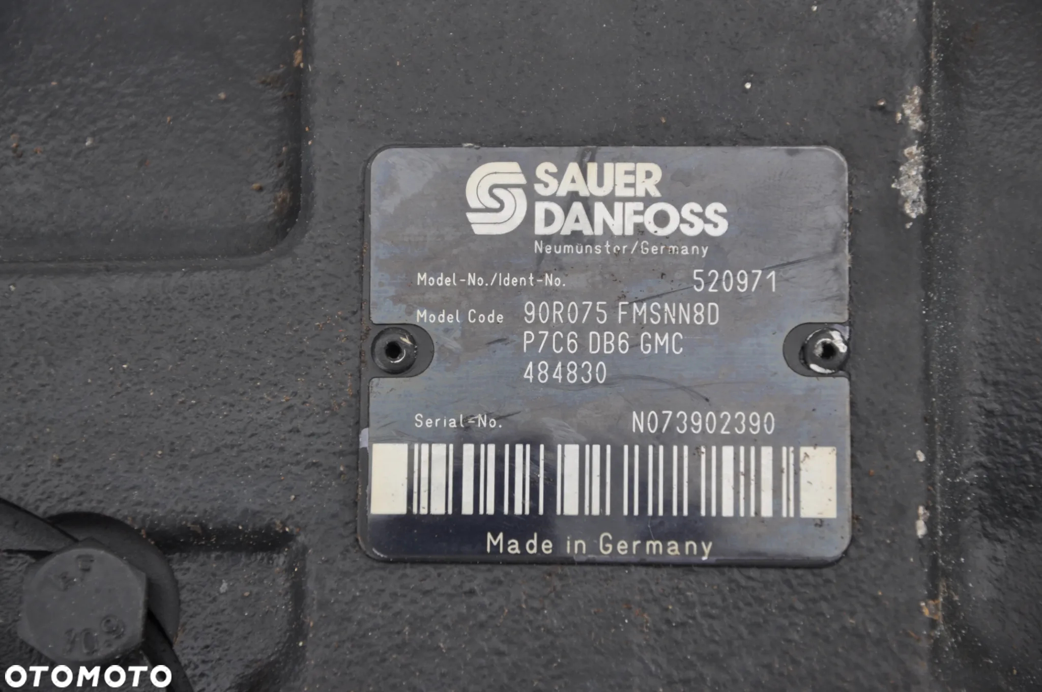 Pompa jazdy Sauer danfoss 90R075FMSNN8D Merlo 55.9 - 5