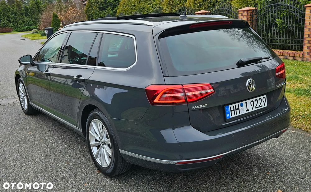 Volkswagen Passat 2.0 TDI (BlueMotion Technology) DSG Highline - 6