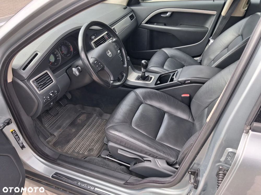 Volvo V70 - 10