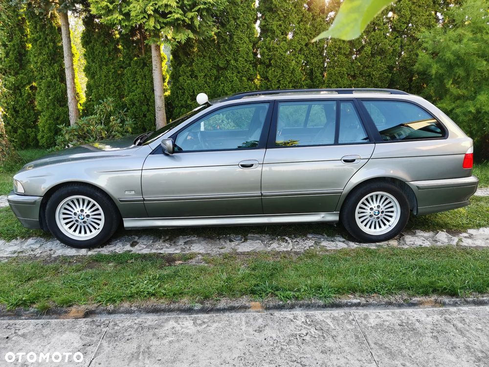 BMW Seria 5 - 8