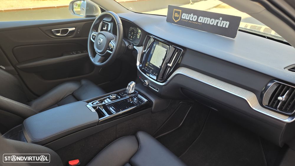Volvo V60 2.0 T8 AWD TE Inscription - 31
