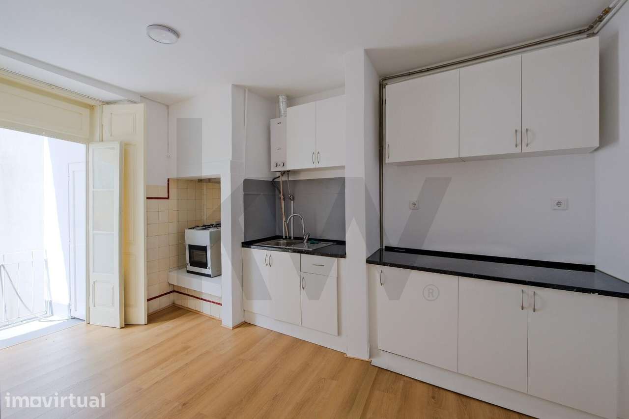 Apartamento T3 Remodelado no Areeiro - Grande imagem: 2/18