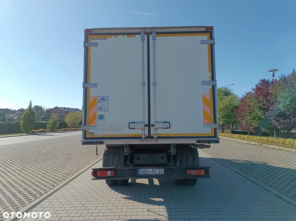 Iveco EUROCARGO 120E22 CHŁODNIA - 12