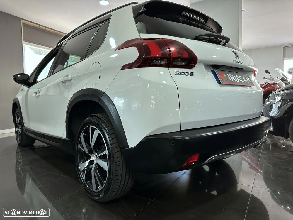 Peugeot 2008 1.2 PureTech GT Line - 48