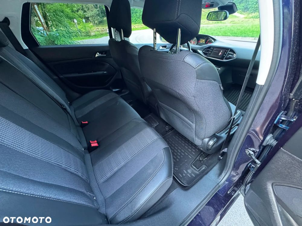 Peugeot 308 BlueHDi 130 Stop & Start Allure - 15