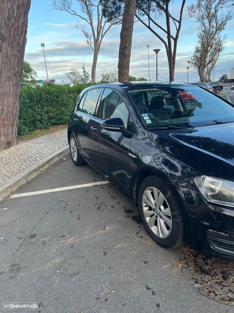 VW Golf 1.6 TDi BlueMotion Confortline - 4