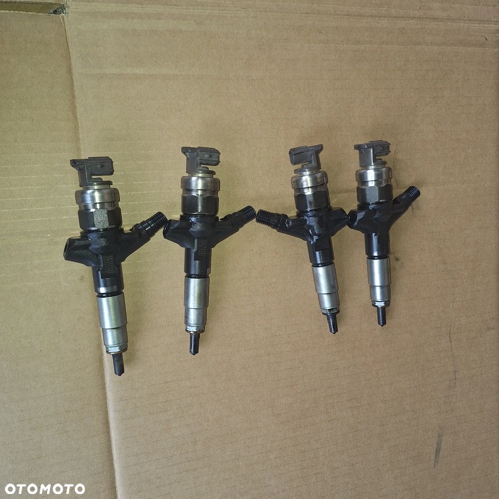 WTRYSK WTRYSKI SUBARU IMPREZA III 2.0 D 16613AA020 DENSO 7890 01L01952 - 1