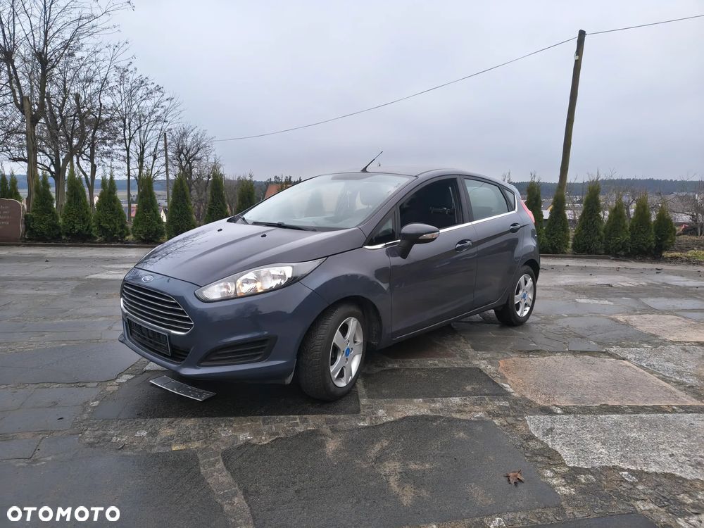 Ford Fiesta 1.25 Ambiente - 2