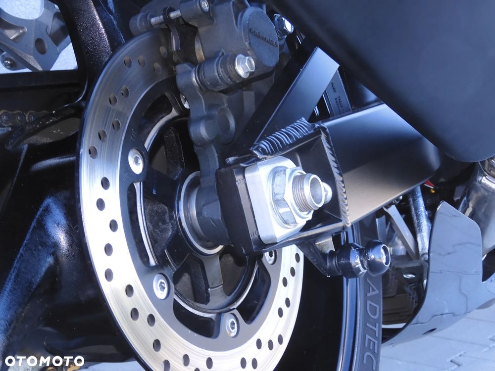 Suzuki Hayabusa - 12