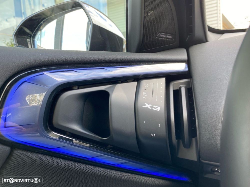 BMW X3 30 e xDrive Pack M Desportivo Pro - 16