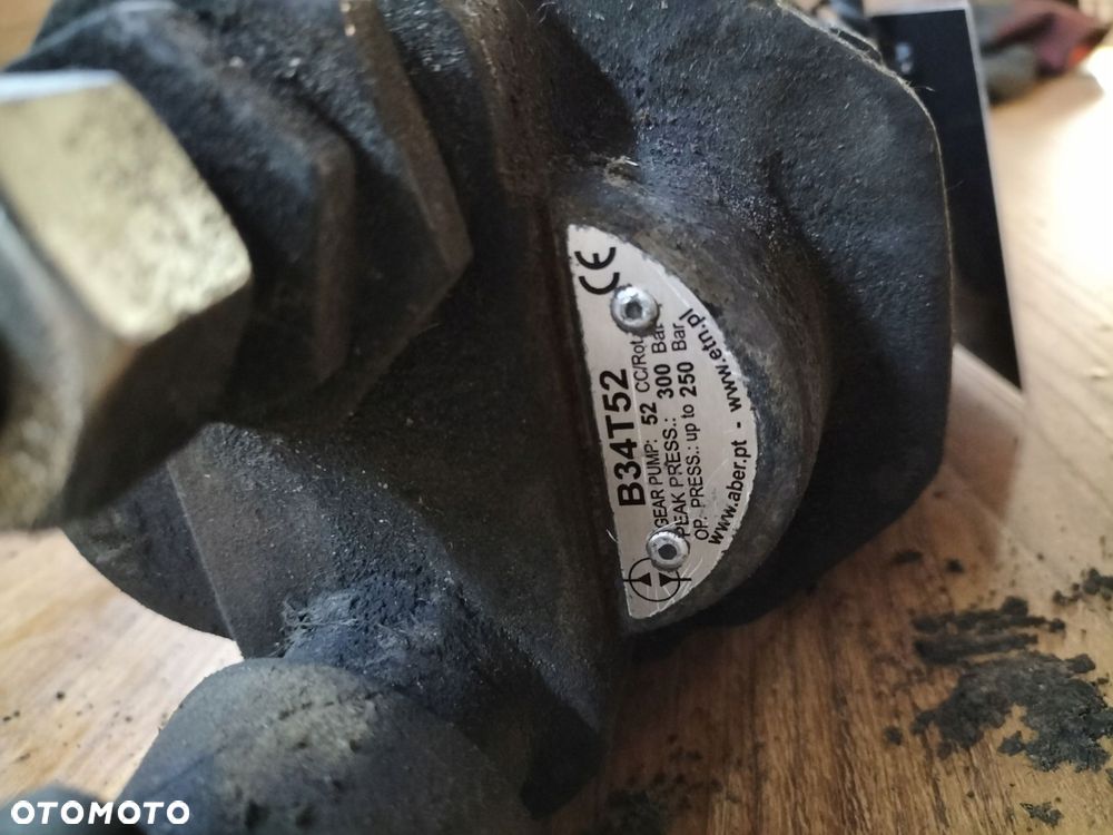 pompa hydrauliczna zębata dwubiegunowa - 2