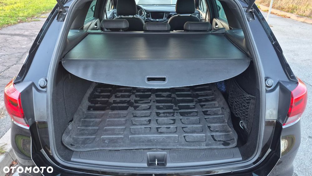 Opel Astra V 1.4 T Dynamic - 10