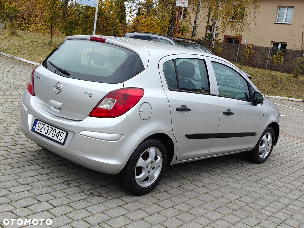 Opel Corsa 1.3 CDTI Enjoy - 12
