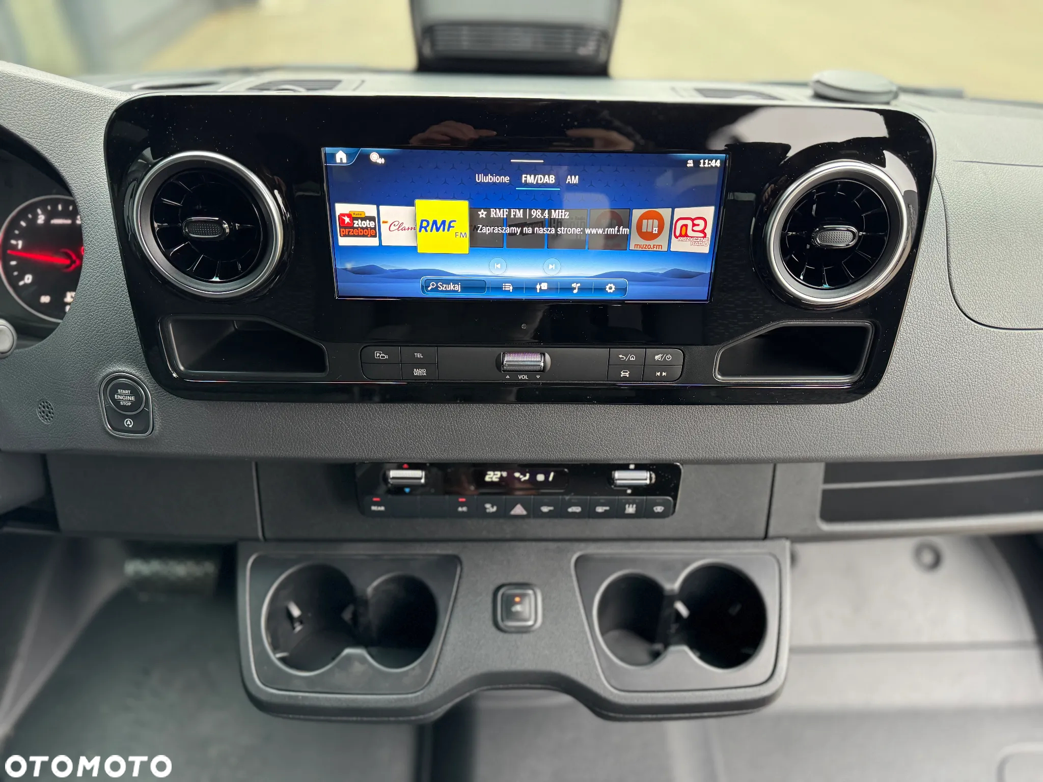 Mercedes-Benz Sprinter - 33