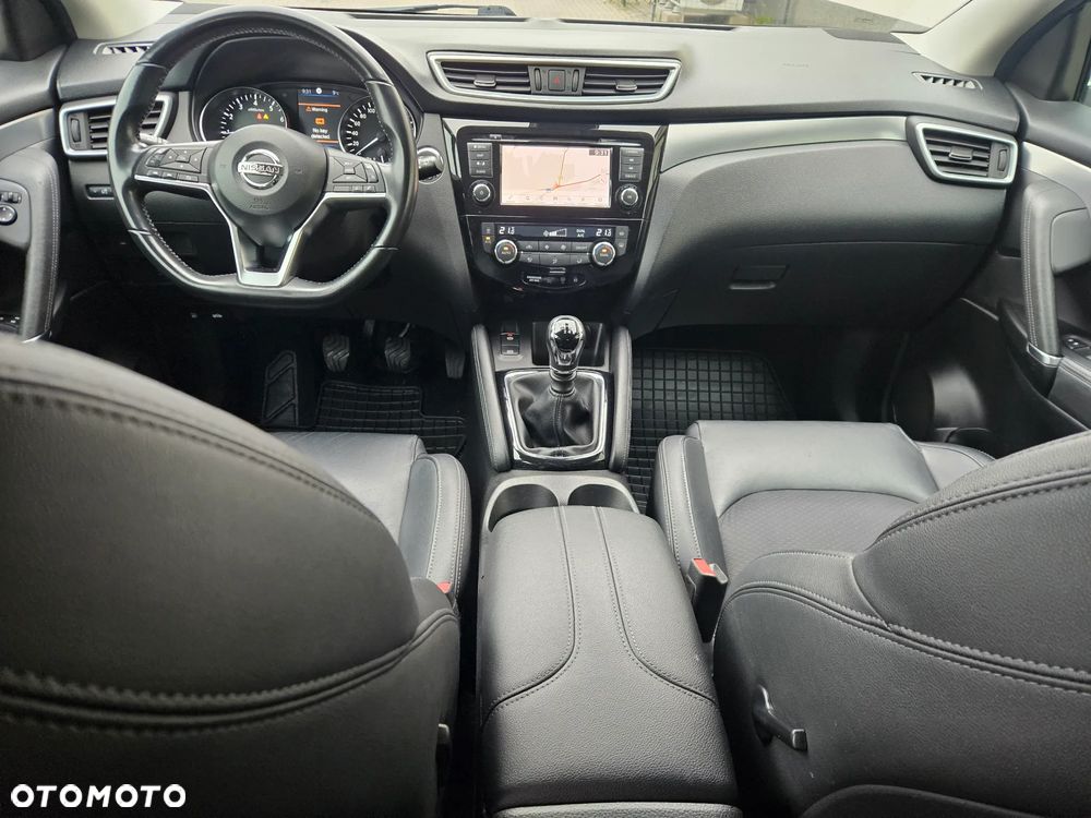 Nissan Qashqai 1.3 DIG-T Tekna - 21