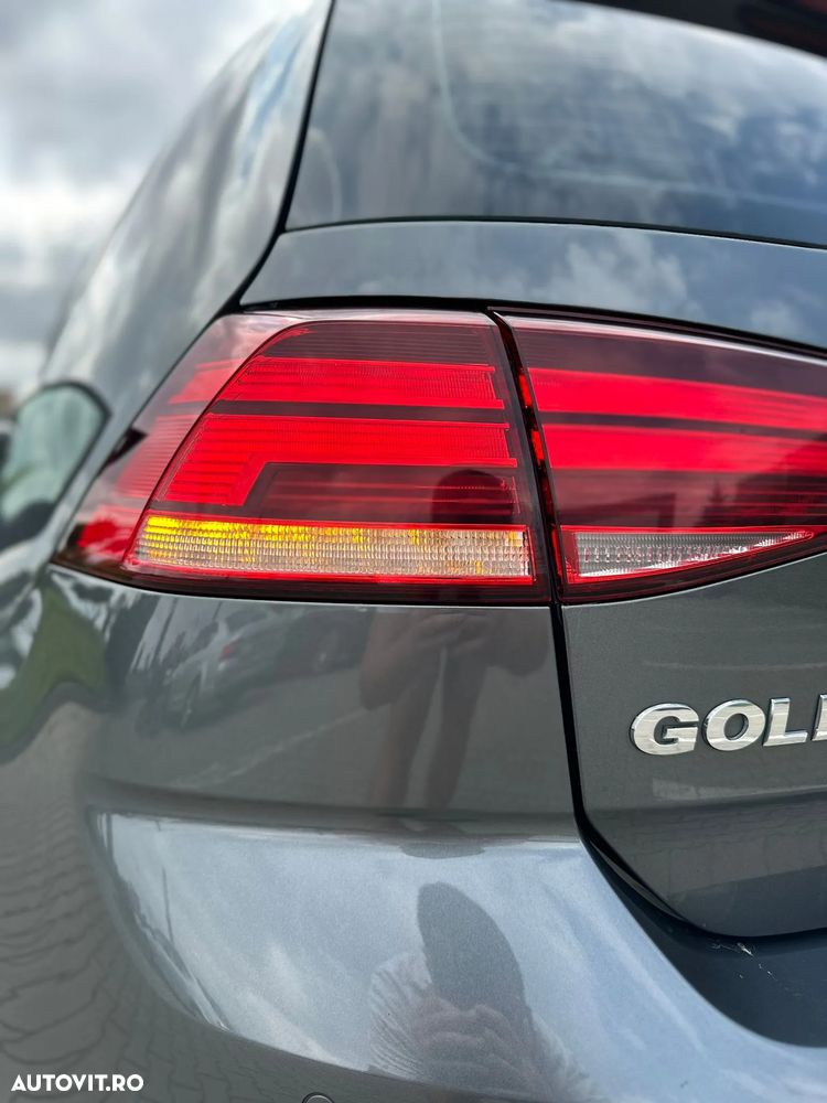 Volkswagen Golf 2.0 TDI Highline - 7