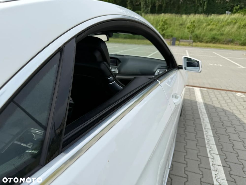 Mercedes-Benz Klasa E 220 CDI 7G-TRONIC - 25