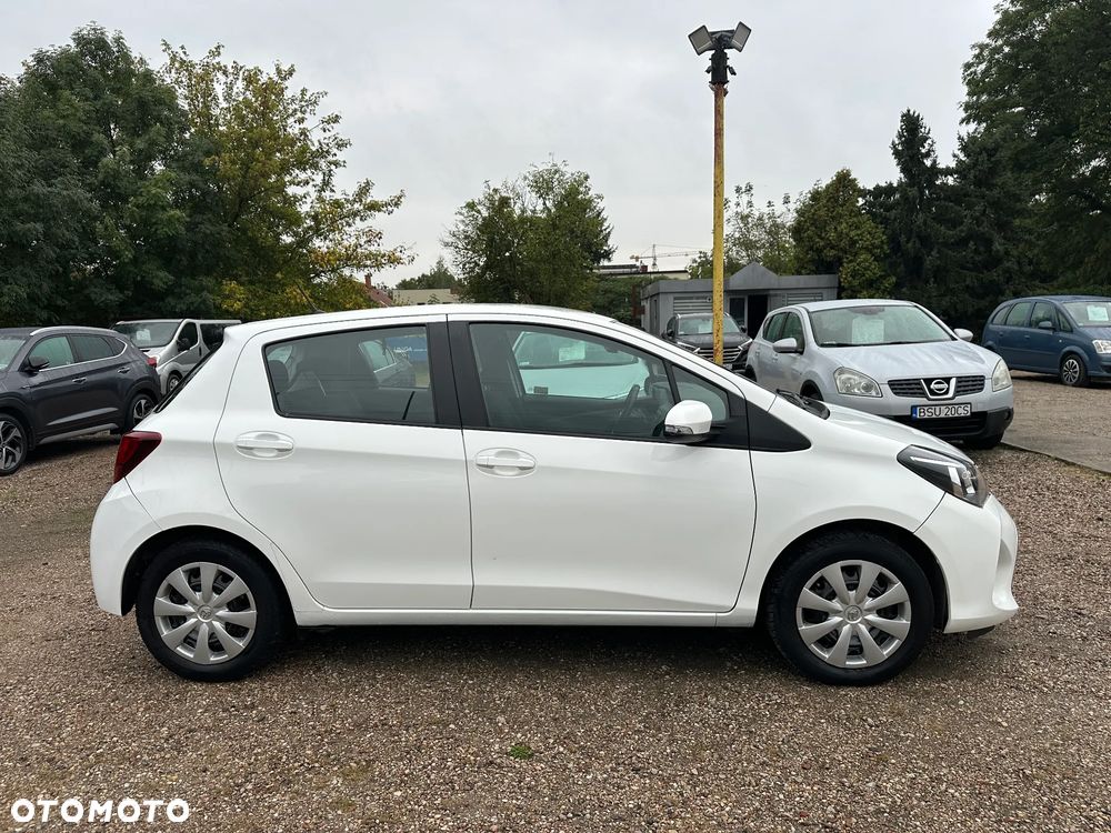 Toyota Yaris - 7