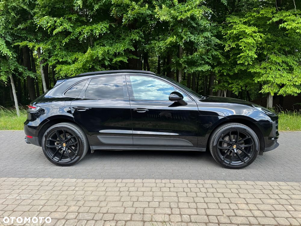 Porsche Macan Standard - 1