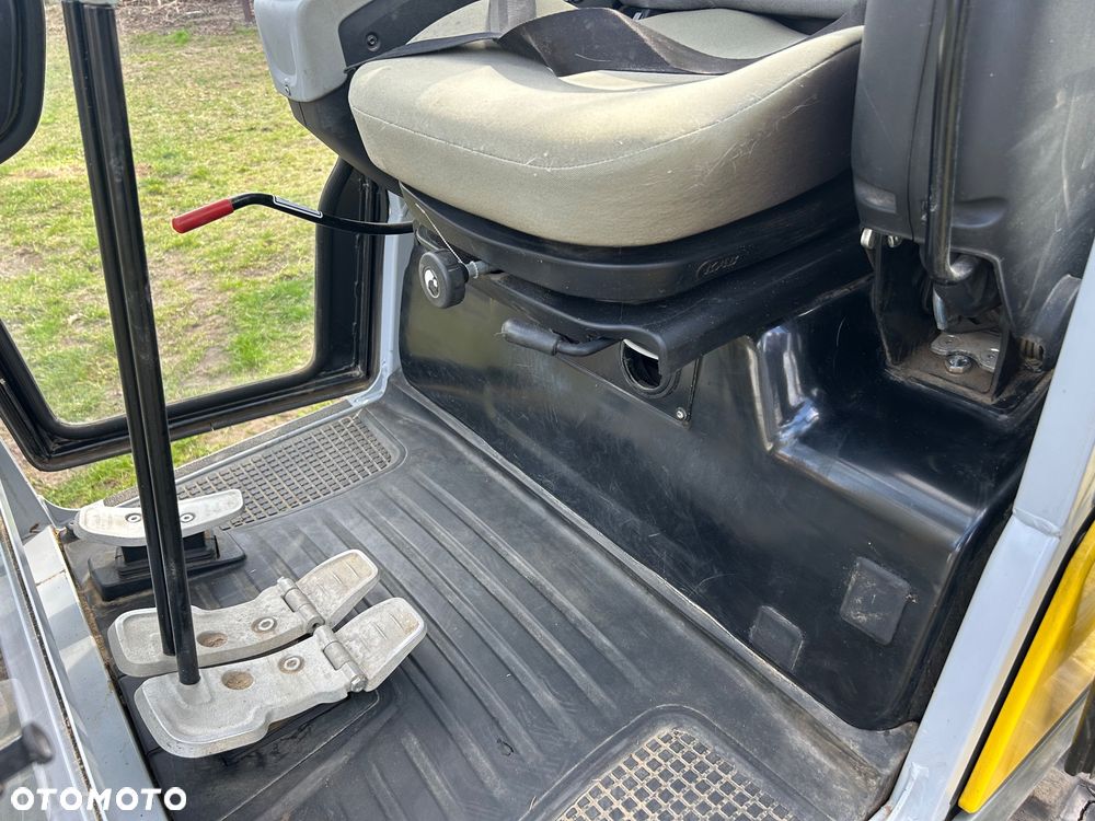 Wacker Neuson ET 24 — X 3 Łyżki —411.MTH —- - 11