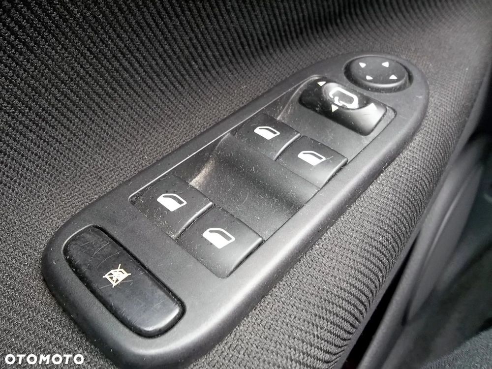 Citroën C5 HDi 135 Automatik Exclusive - 10