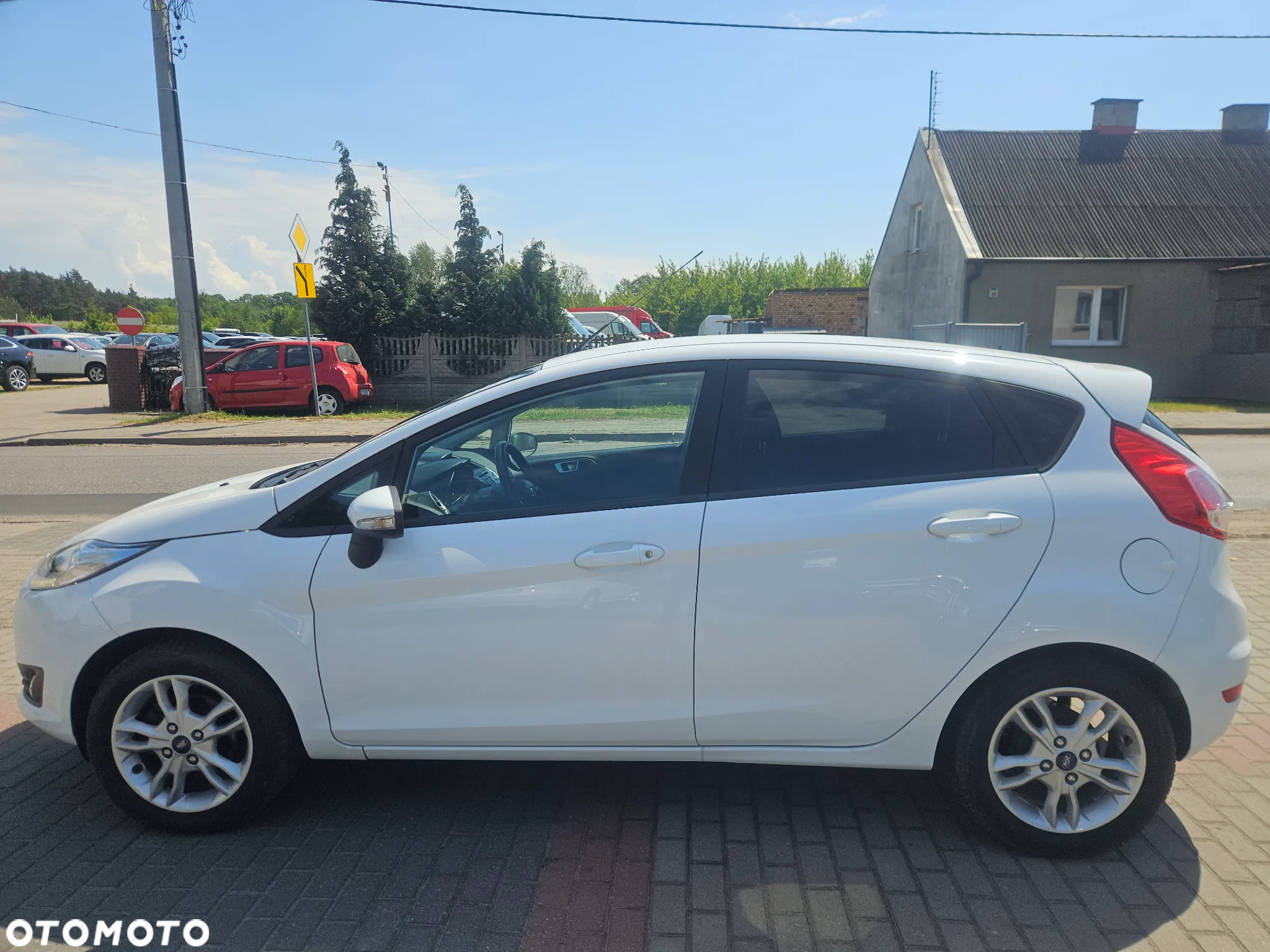 Ford Fiesta - 4