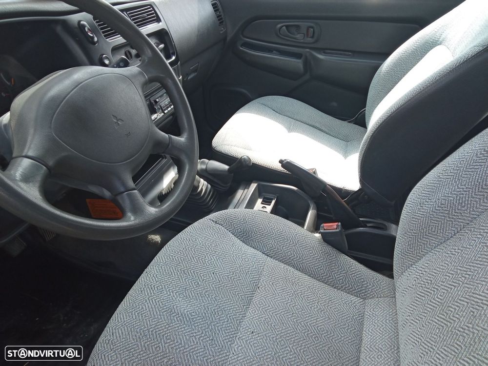 Mitsubishi L200 2.5 TD - 14
