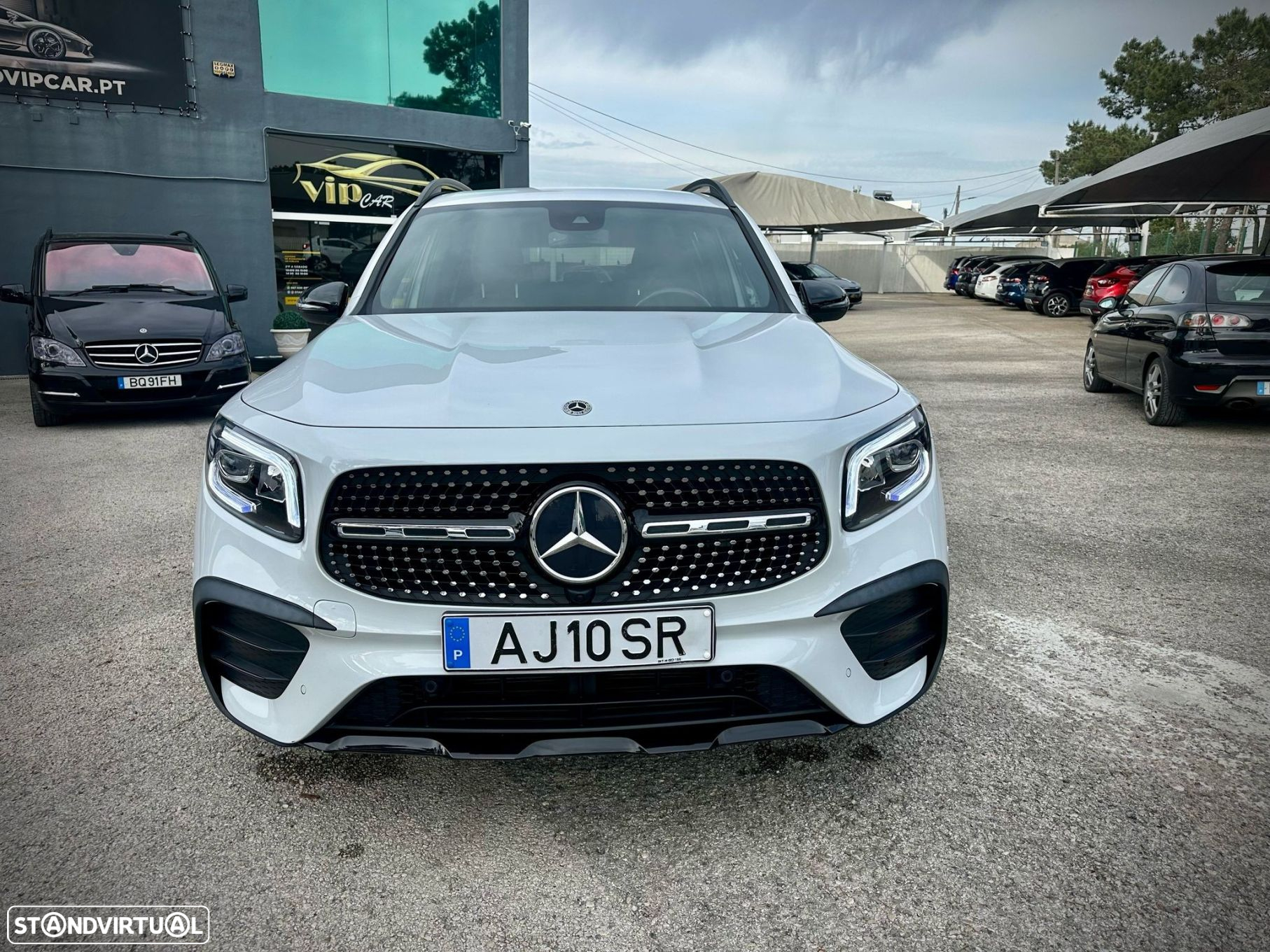 Mercedes-Benz GLB 180 d AMG Line - 2