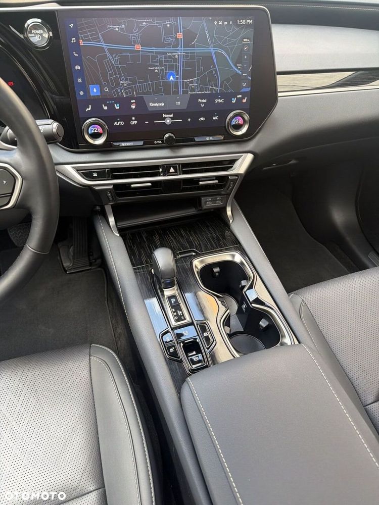 Lexus RX - 16