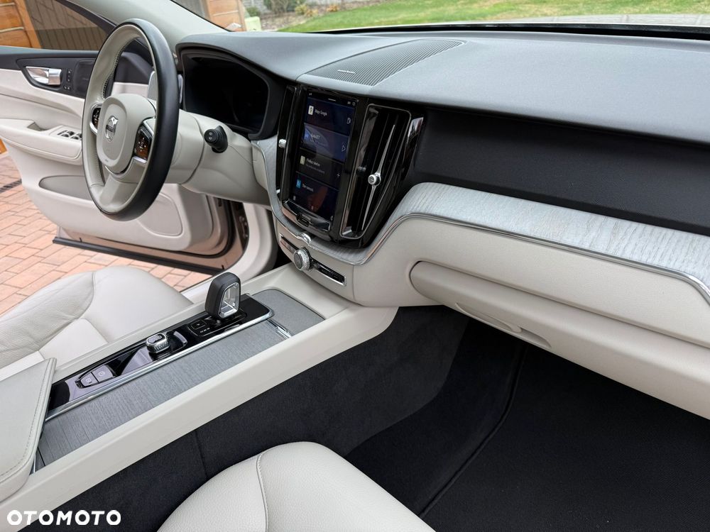 Volvo XC 60 B5 B Inscription - 15