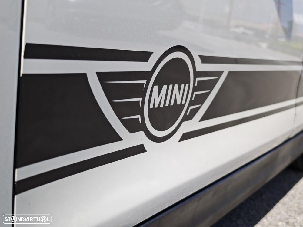 MINI 5 Portas Cooper D - 12