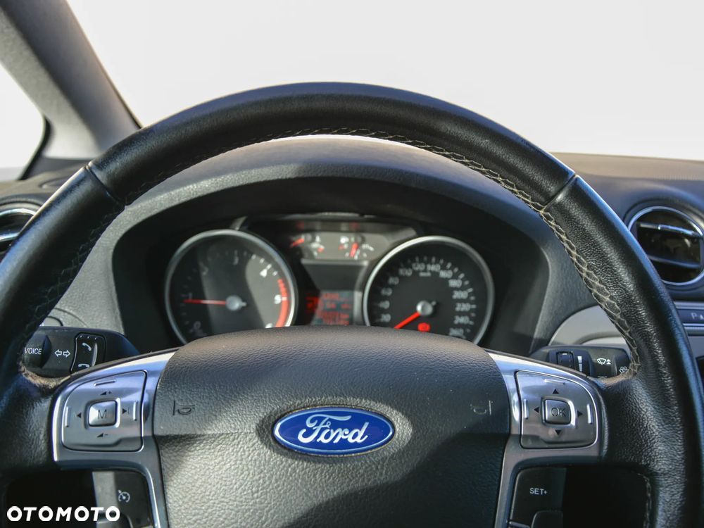 Ford S-Max 2.0 TDCi Trend - 19