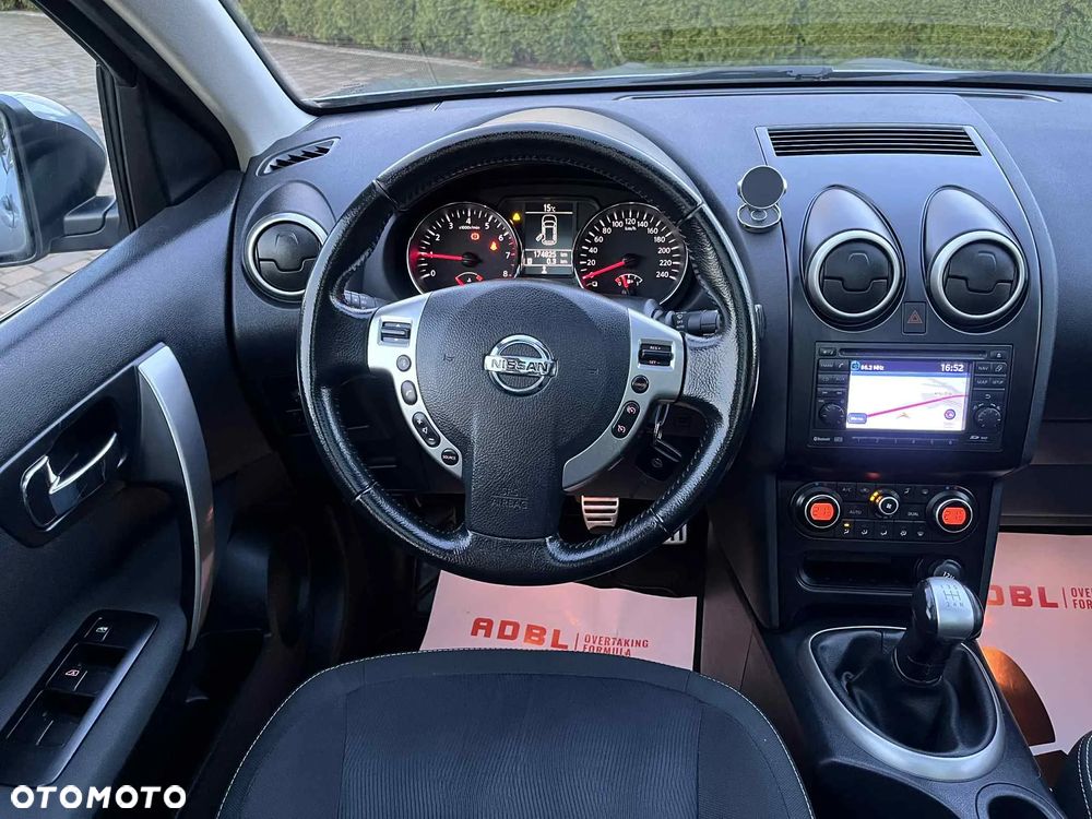 Nissan Qashqai 1.6 Visia - 9