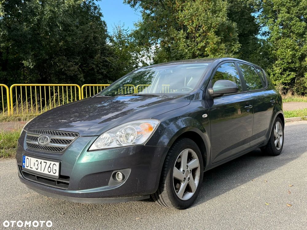 Kia Ceed Cee'd 1.6 Comfort - 8