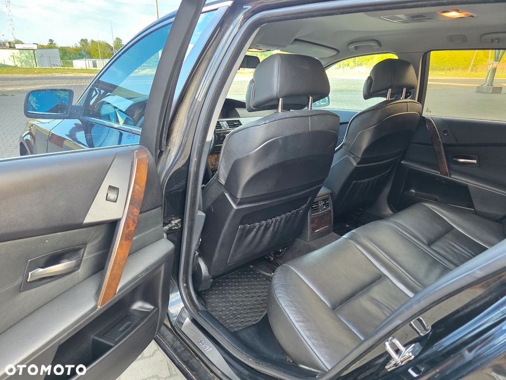 BMW Seria 5 - 15