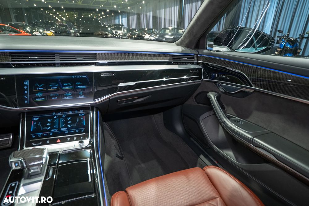 Audi S8 TFSI quattro tiptronic - 26