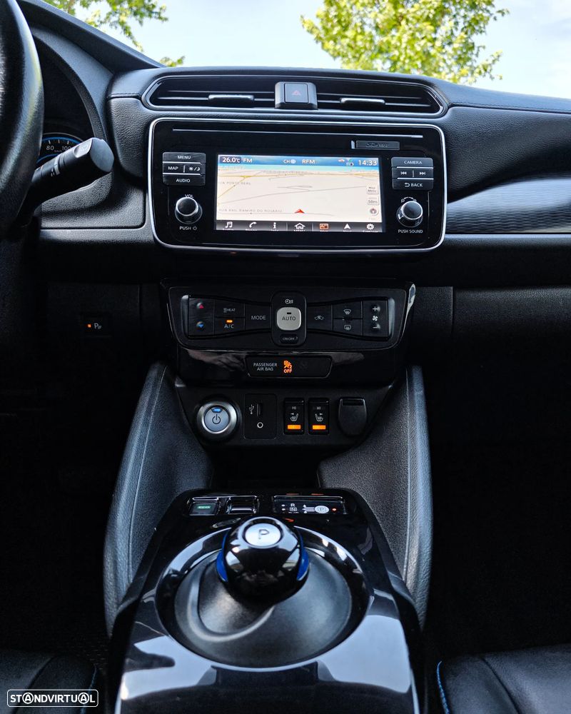 Nissan Leaf 40 kWh N-Connecta - 9