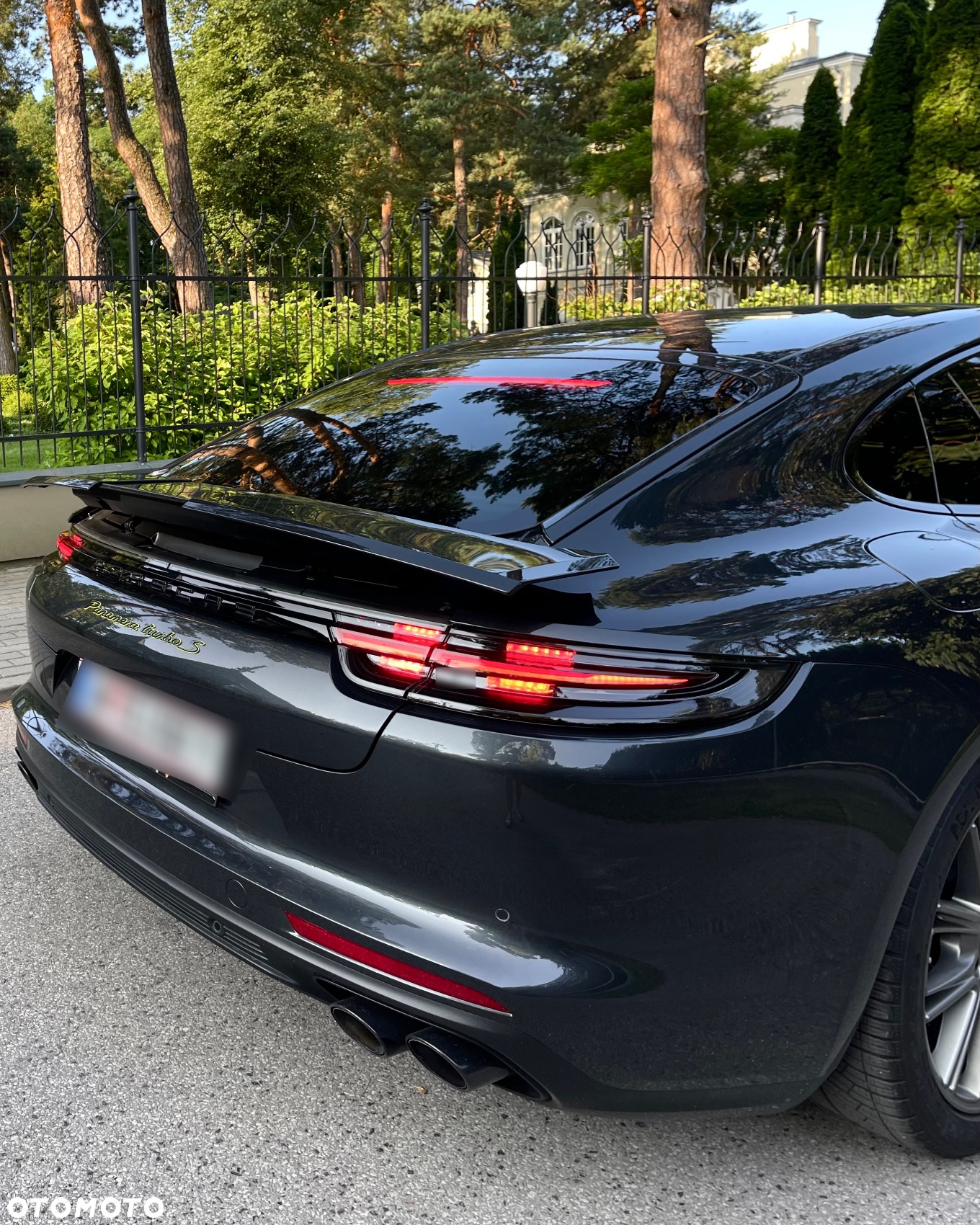 Porsche Panamera Turbo S e-Hybrid - 30