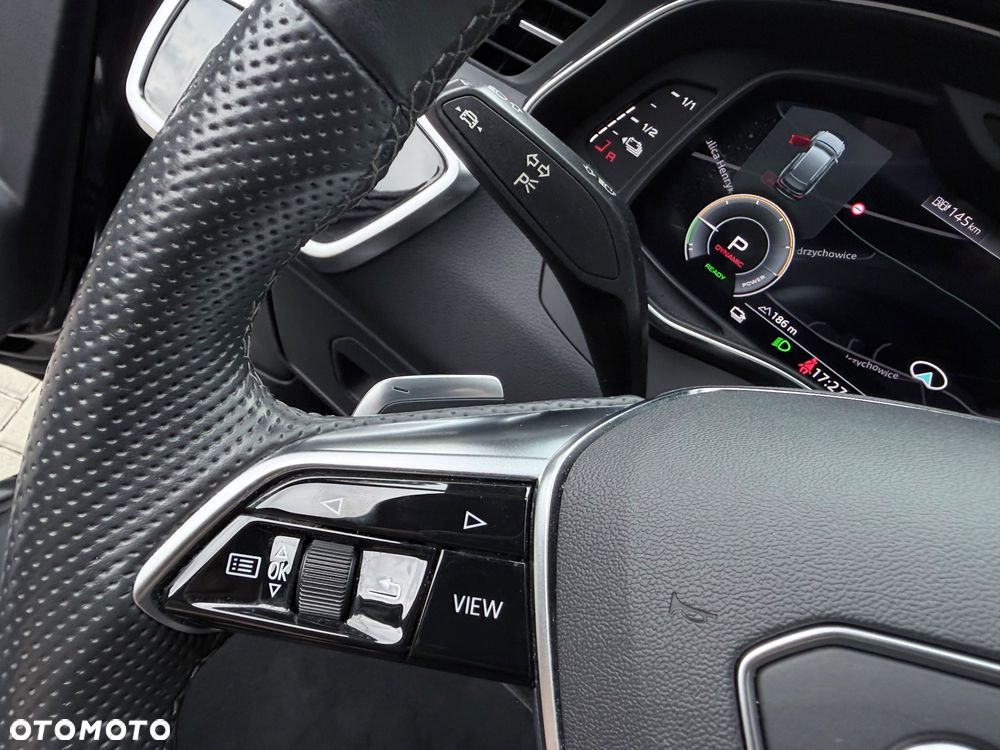 Audi A6 Avant 55 TFSI e quattro S tronic sport - 39