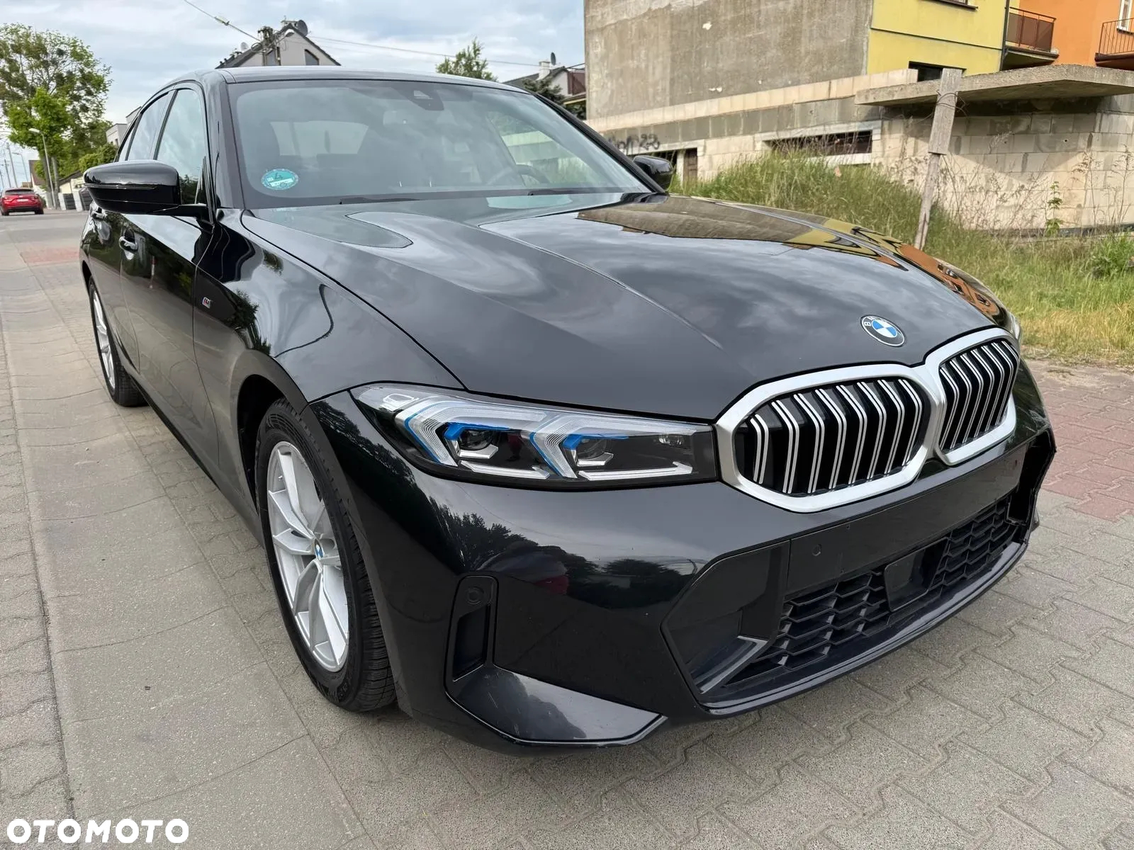 BMW Seria 3 320i xDrive M Sport sport - 31