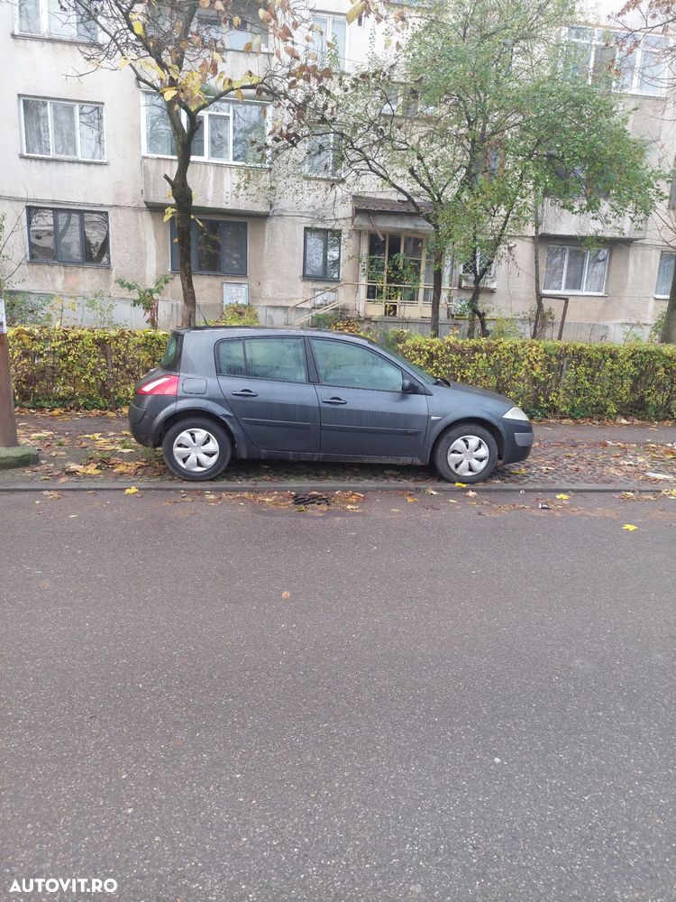 Renault Megane - 2