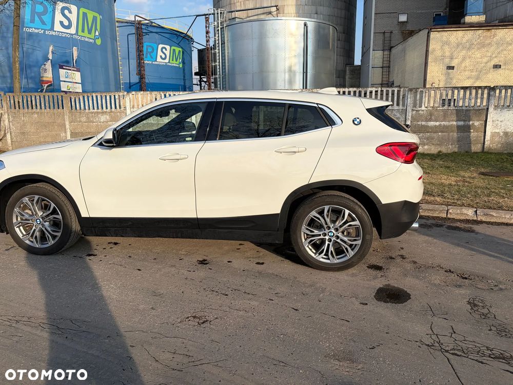 BMW X2 sDrive20i Advantage Plus - 17